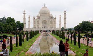 Taj Mahal Packages from Hyderabad
 Customize Now This tour is as per your convenience. You are completely free to choose car, hotel, places to visit, and activities as per your wish and comfort. Or you may also follow the suggested itinerary to help you plan your trip.



Agra (1D)