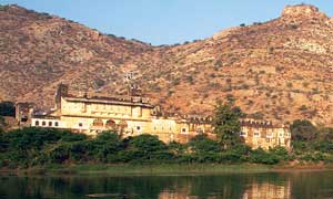 Day Tour
 Customize Now This tour is as per your convenience. You are completely free to choose car, hotel, places to visit, and activities as per your wish and comfort. Or you may also follow the suggested itinerary to help you plan your trip.


Jaipur Sanganer Tonk Sightseeing